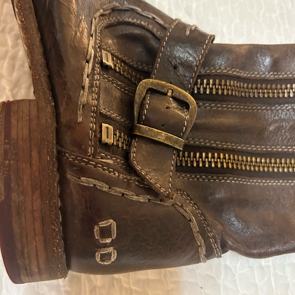 Women’s Bed Stu - Size 9 Brown Leather Boots - Tall with adjustable calf width - Picture 11 of 16